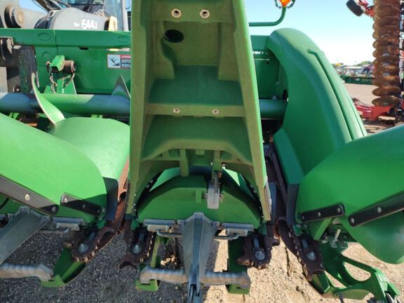 2019 John Deere 708CC Header Corn Head