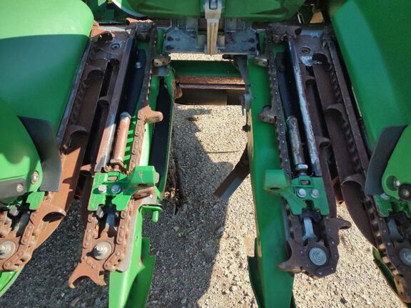 2019 John Deere 708CC Header Corn Head