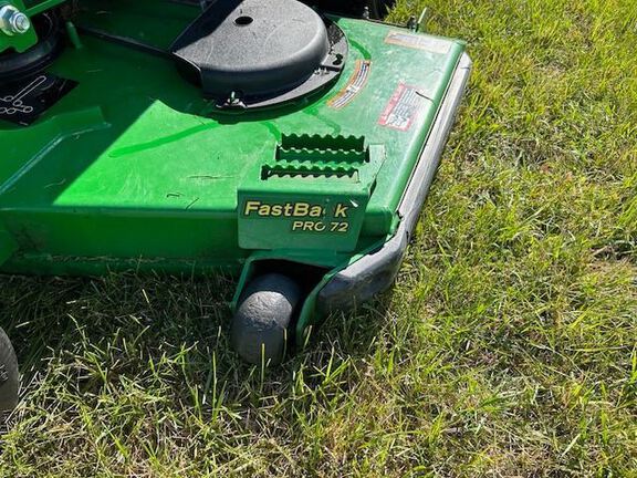 2022 John Deere Z960M Mower/Zero Turn