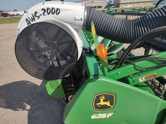 2013 John Deere 635F Header Combine