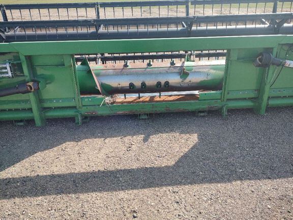 2013 John Deere 635F Header Combine