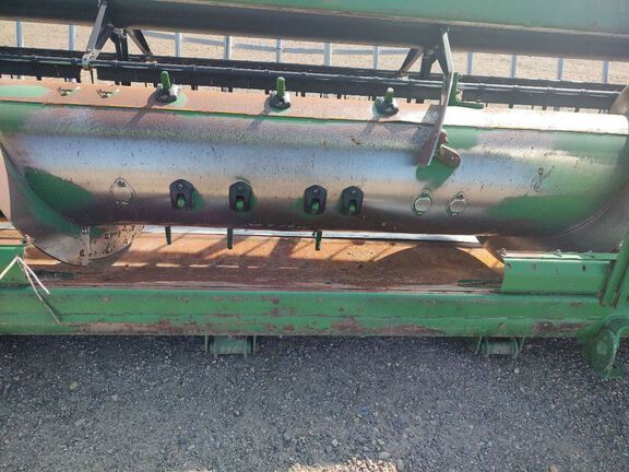 2013 John Deere 635F Header Combine