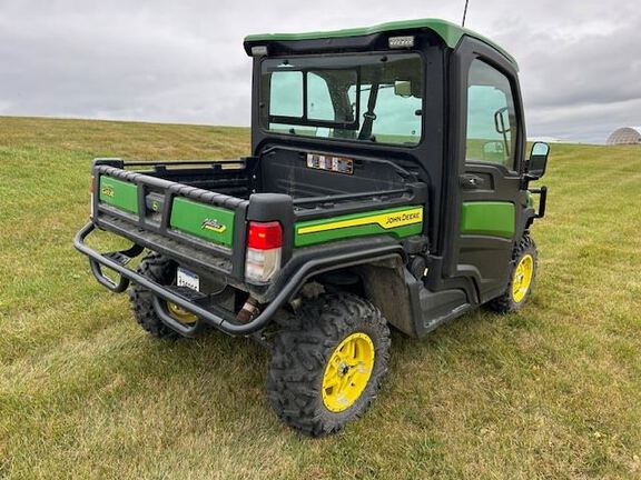 2022 John Deere XUV835R ATV