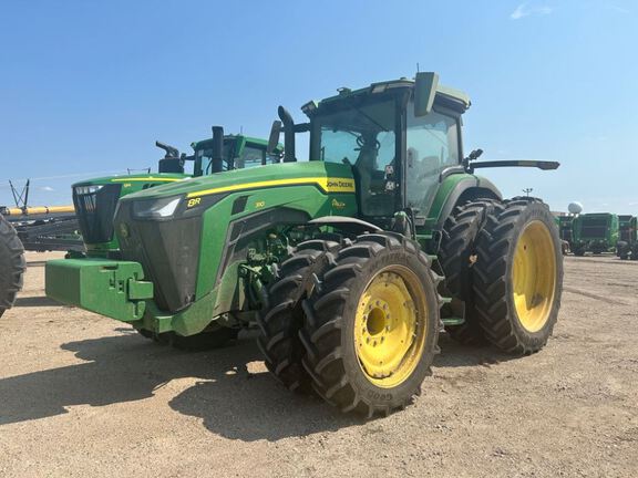 2023 John Deere 8R 310 Tractor