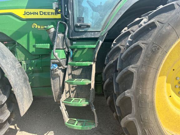 2023 John Deere 8R 310 Tractor