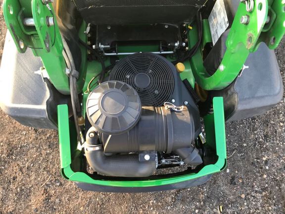 2015 John Deere Z950M Mower/Zero Turn