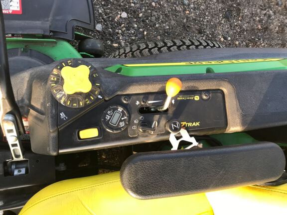 2015 John Deere Z950M Mower/Zero Turn