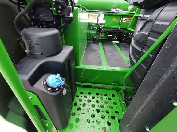 2024 John Deere S780 Combine