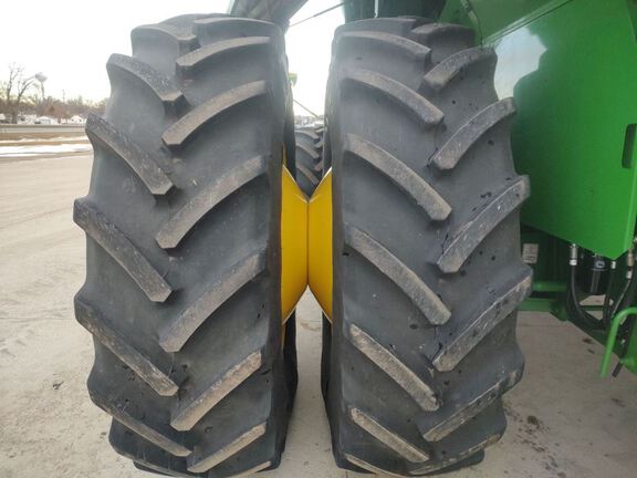 2024 John Deere S780 Combine