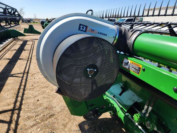 2024 John Deere RD40F Header Combine