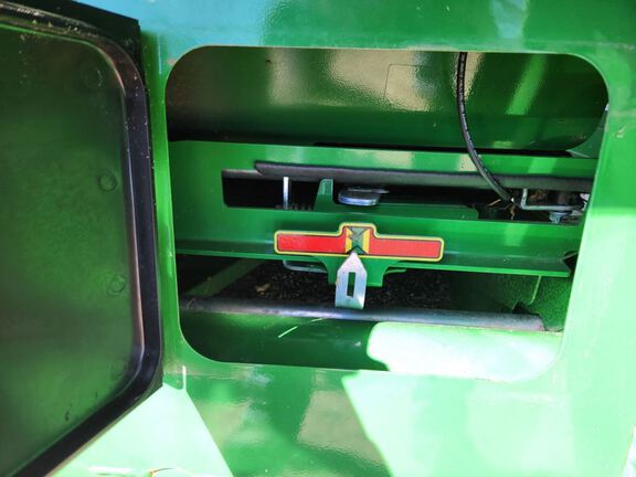 2024 John Deere RD40F Header Combine