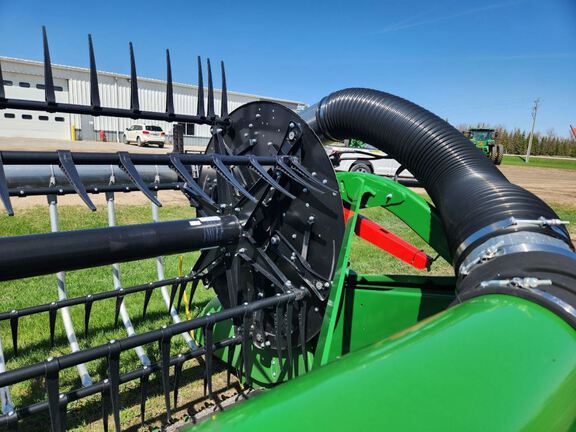 2024 John Deere RD40F Header Combine