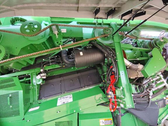 2024 John Deere S780 Combine