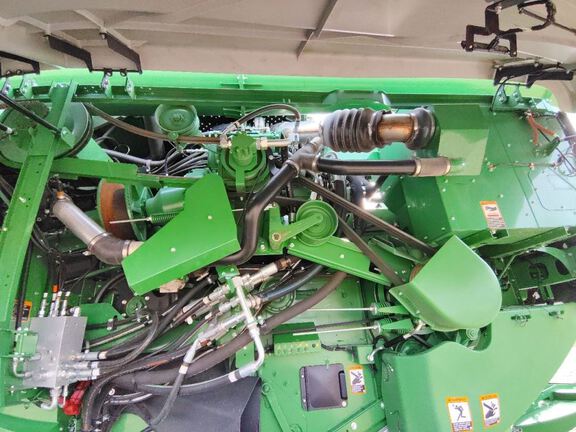 2024 John Deere S780 Combine