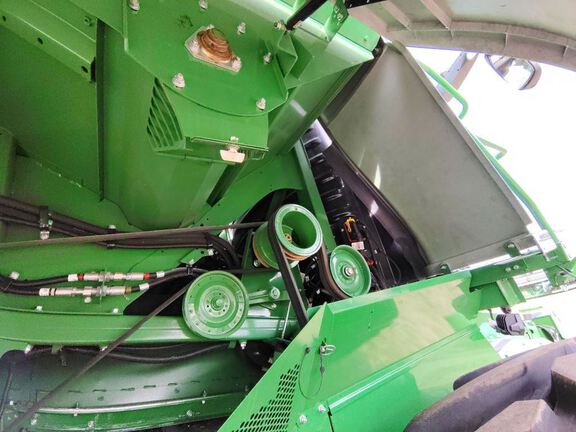 2024 John Deere S780 Combine