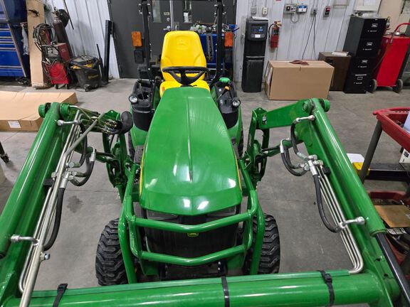 2015 John Deere 1025R Tractor Compact