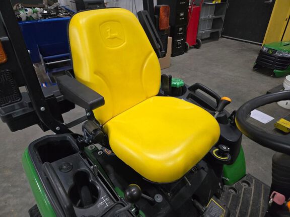 2015 John Deere 1025R Tractor Compact