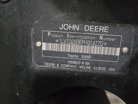 2015 John Deere 1025R Tractor Compact