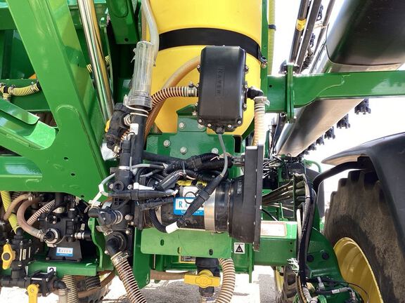 2023 John Deere 612R Sprayer/High Clearance