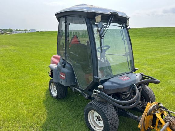 Toro GROUNDMASTER Mower/Zero Turn