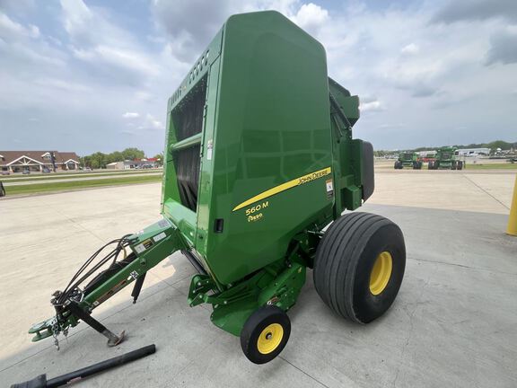2023 John Deere 560M Baler/Round