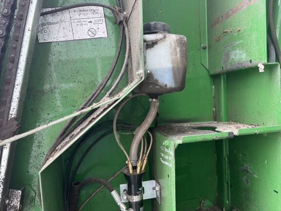 2023 John Deere 560M Baler/Round