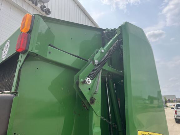 2023 John Deere 560M Baler/Round