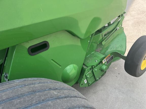 2023 John Deere 560M Baler/Round