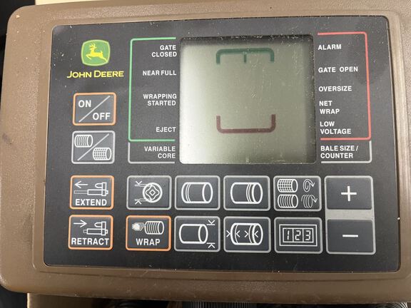 2023 John Deere 560M Baler/Round