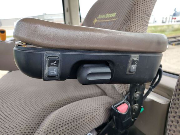 2012 John Deere 7280R Tractor