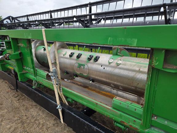 2014 John Deere 635F Header Combine