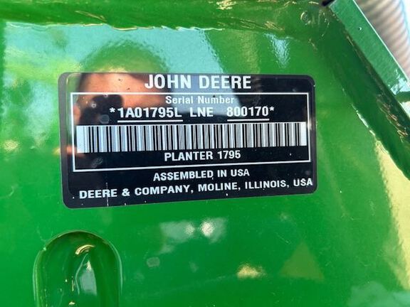 2023 John Deere 1795 Planter