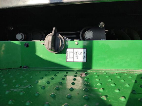 2021 John Deere 9520RX Tractor Rubber Track