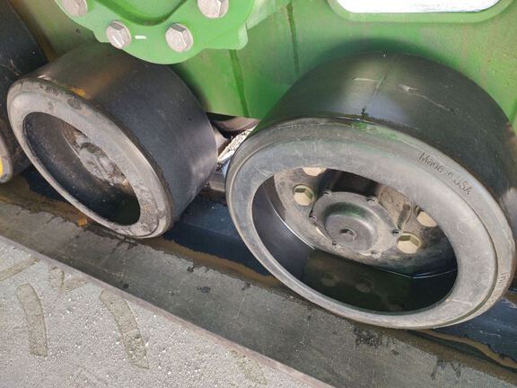 2021 John Deere 9520RX Tractor Rubber Track