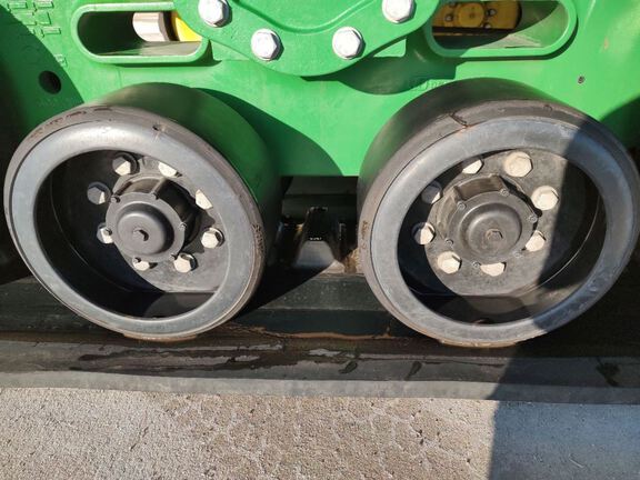 2021 John Deere 9520RX Tractor Rubber Track