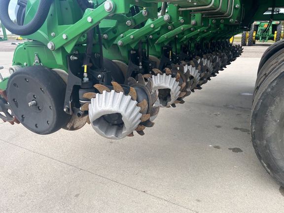 2018 John Deere DB66 Planter