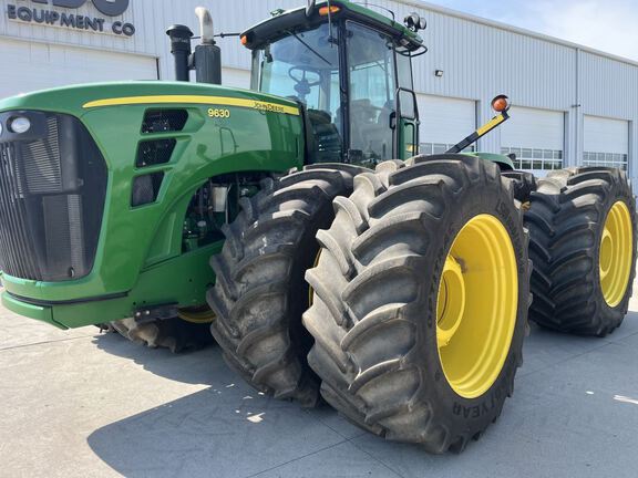 2011 John Deere 9630 Tractor 4WD