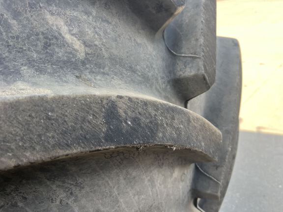 2011 John Deere 9630 Tractor 4WD