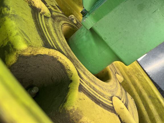 2011 John Deere 9630 Tractor 4WD