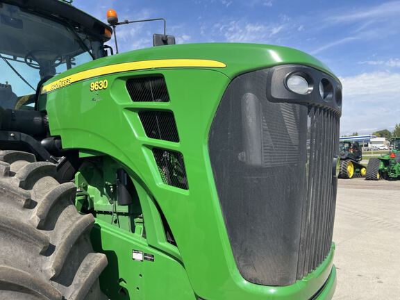 2011 John Deere 9630 Tractor 4WD