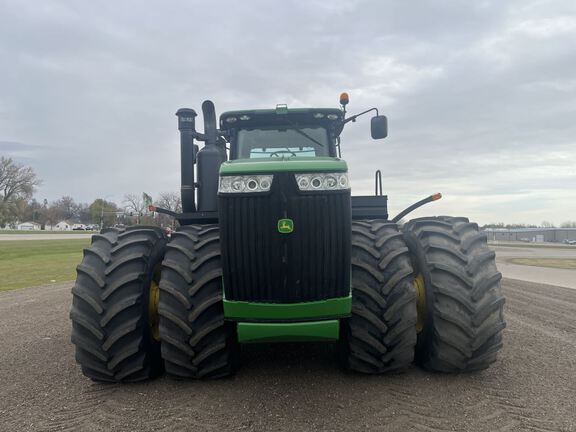2013 John Deere 9460R Tractor 4WD