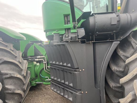 2013 John Deere 9460R Tractor 4WD