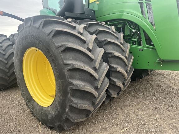 2013 John Deere 9460R Tractor 4WD