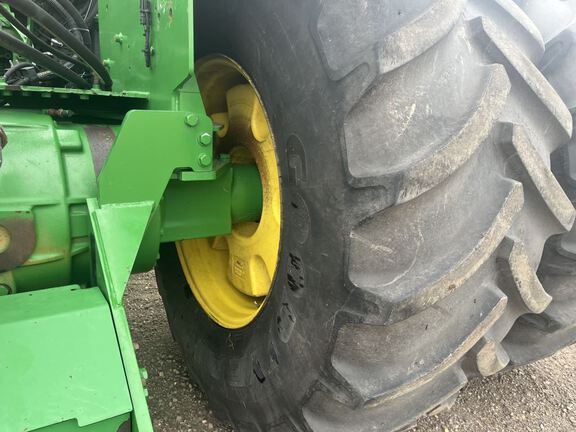 2013 John Deere 9460R Tractor 4WD