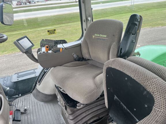 2013 John Deere 9460R Tractor 4WD