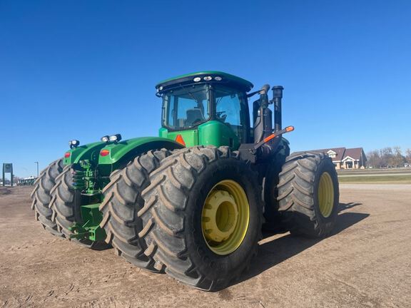 2013 John Deere 9460R Tractor 4WD