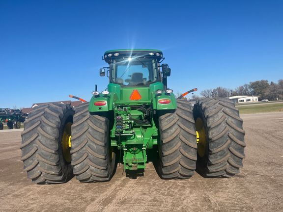 2013 John Deere 9460R Tractor 4WD
