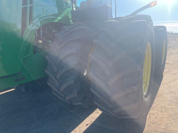 2013 John Deere 9460R Tractor 4WD
