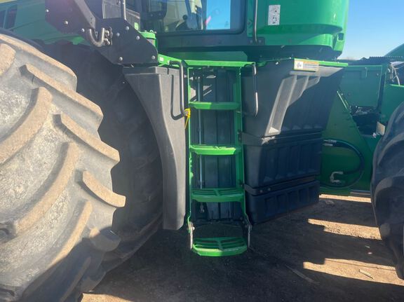 2013 John Deere 9460R Tractor 4WD