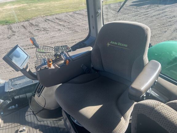 2013 John Deere 9460R Tractor 4WD